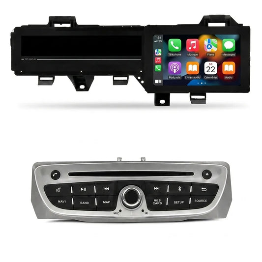 Autoradio CarPlay Renault Scénic 3 (2009-2016) écran tactile 7 pouces au format d'origine et panneau de commande argenté, vue de face sur fond blanc