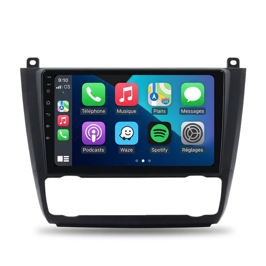 Autoradio CarPlay BMW Série 1 E87 (2004-2011) écran tactile 9 pouces, façade pour climatisation automatique, vue de face sur fond blanc
