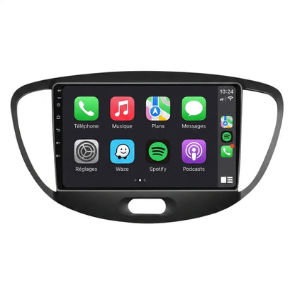 Autoradio CarPlay Android Auto Hyundai i10 (2008-2013), écran tactile 9 pouces et façade spécifique i10, vue de face sur fond blanc