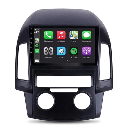 Autoradio CarPlay Android Auto Hyundai i30 (2007-2012) climatisation automatique, écran tactile 9 pouces et façade spécifique i30, vue de face sur fond blanc