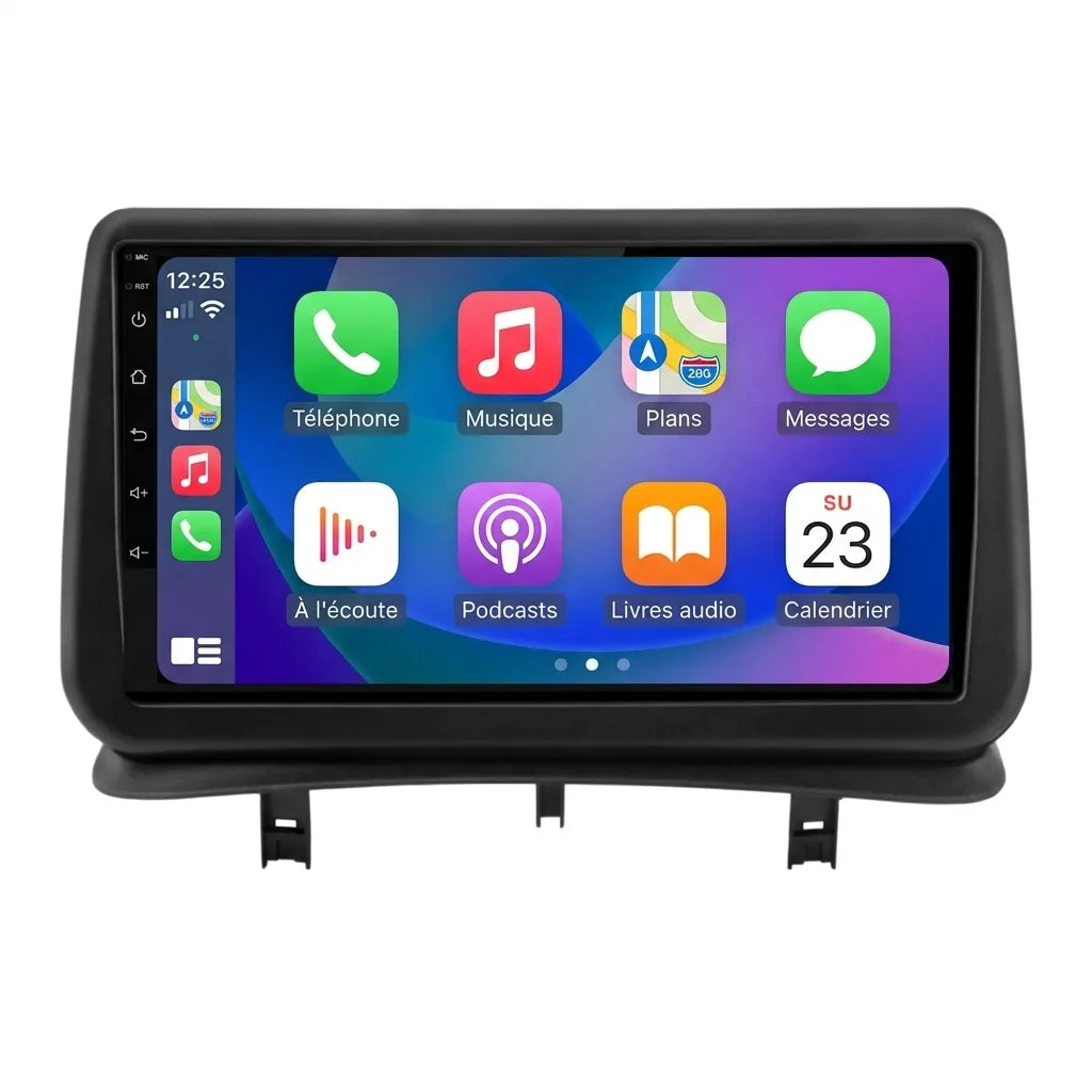 Autoradio CarPlay Android Auto Renault Clio 3 (2005-2014), écran tactile 9 pouces sur son support qui remplace l'afficheur du haut, vue de face sur fond blanc
