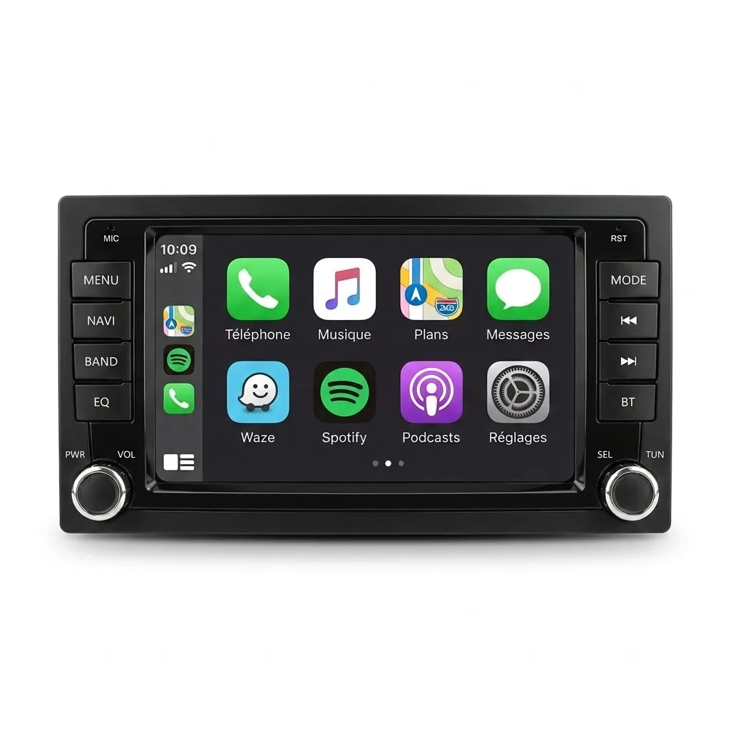 Autoradio CarPlay Android Auto Volkswagen Transporter T5 phase 1 (2003-2009), écran tactile 7 pouces au format du poste d'origine, vue de face sur fond blanc
